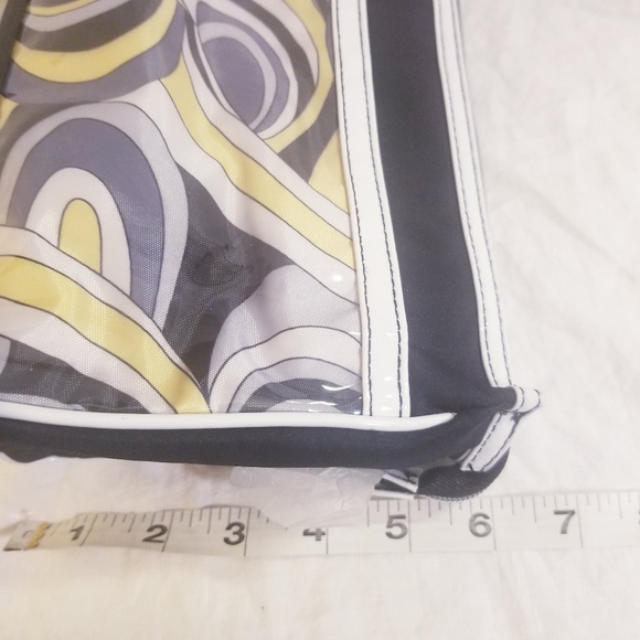 Lancome Makeup Travel Bag - Picture 7 of 7